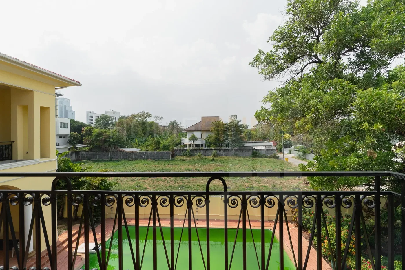 รูป 4 Bedroom House Ekkamai, Bangkok with swimming pool 4 bedrooms, for rent - รูปที่ 23/26
