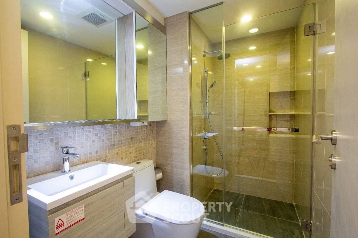 picture 2-BR Condo At Mode Sukhumvit 61, 400m To BTS Ekkamai (ID 3259291) - 11/14