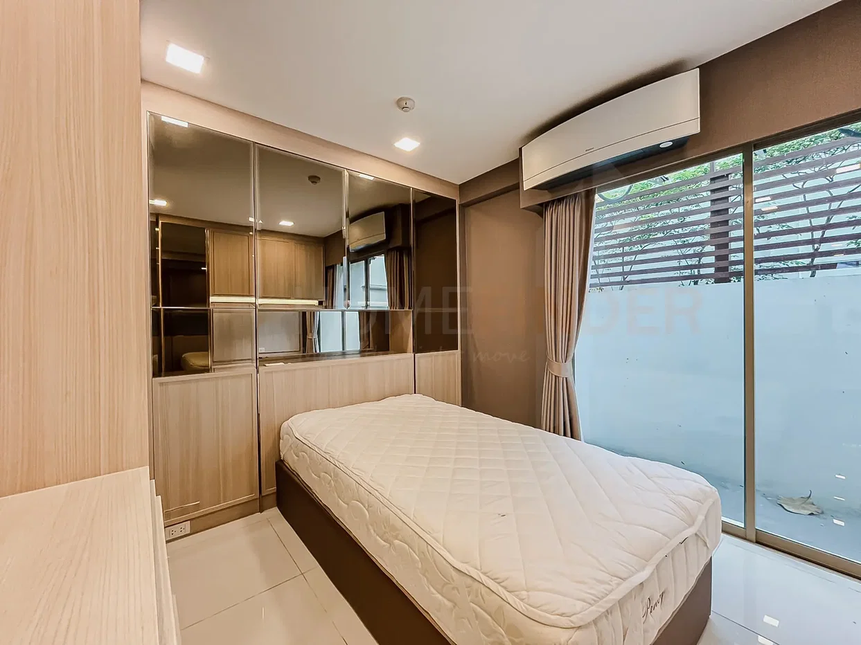 picture Ficus Lane 3 bedrooms, for rent - 8/14