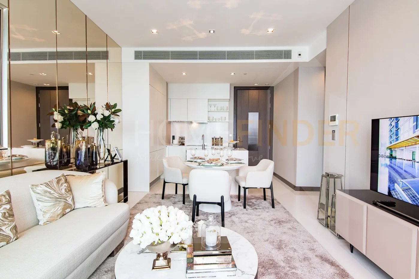 รูป Q 1 Sukhumvit 2 bedrooms, for sale - รูปที่ 8/32