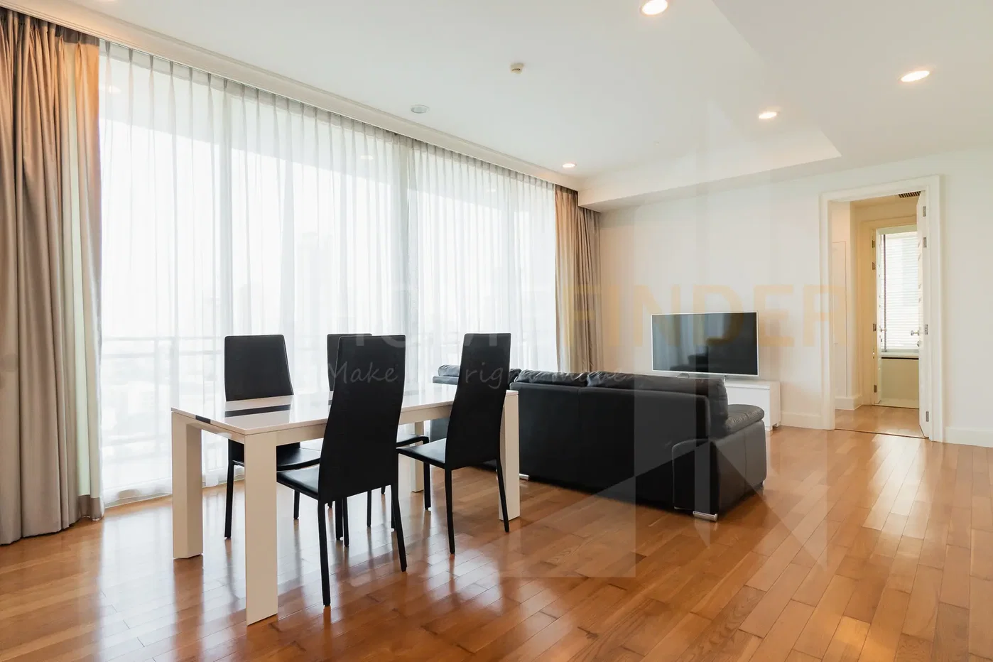 picture Royce Private Residences 2 bedrooms, for rent - 9/19