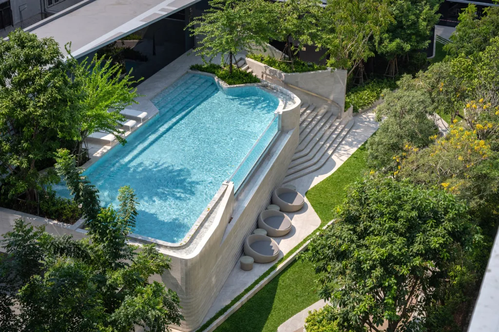 รูป Ideo Mobi Sukhumvit 40 2 bedrooms, for sale - รูปที่ 3/4