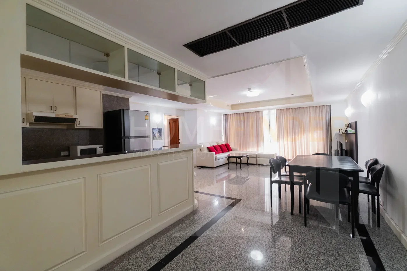 picture Las Colinas 2 bedrooms, for rent - 4/18