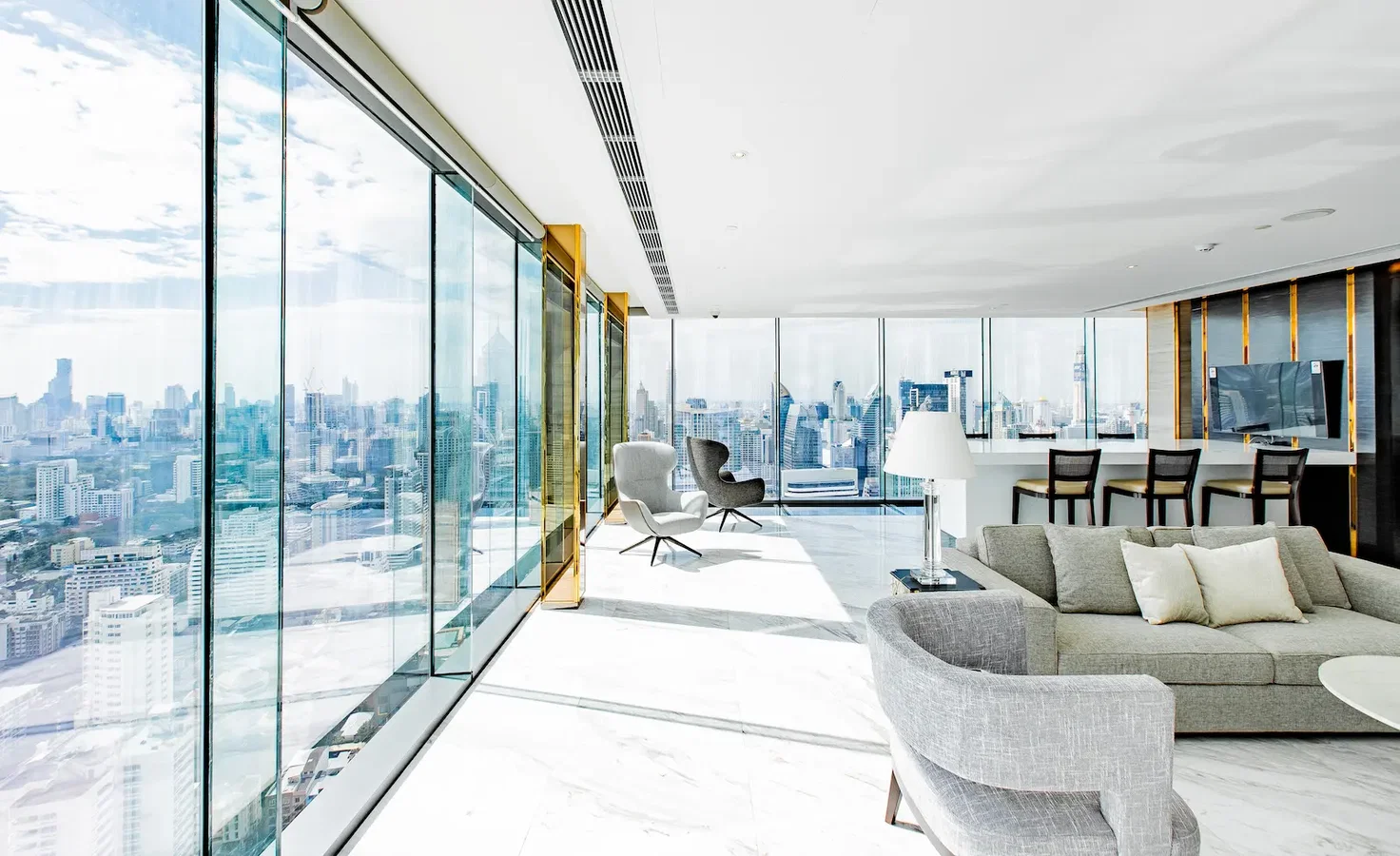 picture Q1 Sukhumvit 4 bedrooms, for sale - 4/6