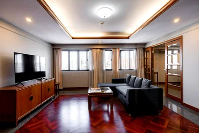 คอนโดให้เช่า : United Tower 2 bedrooms, for rent