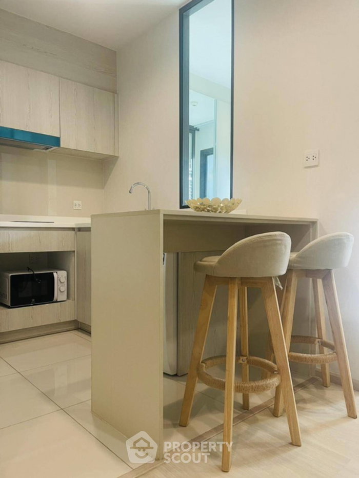picture 1-BR Condo at Life One Wireless near BTS Phloen Chit (ID 1765068) - 7/11