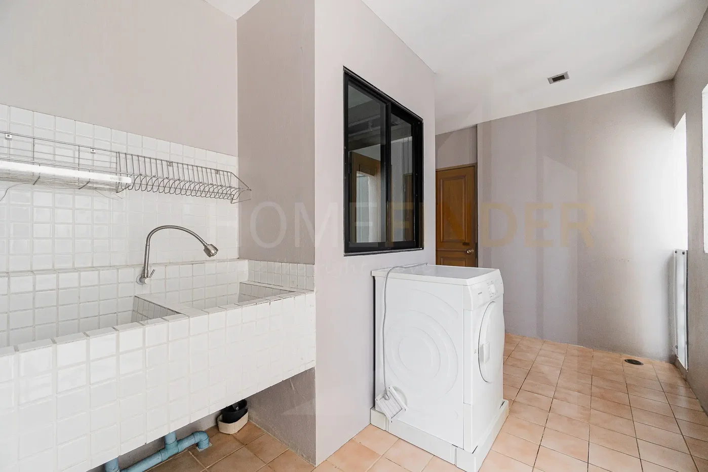 picture Sathorn Gardens 3 bedrooms, for rent - 11/13
