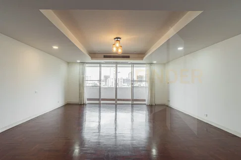 Oriental Towers 3 bedrooms, for rent