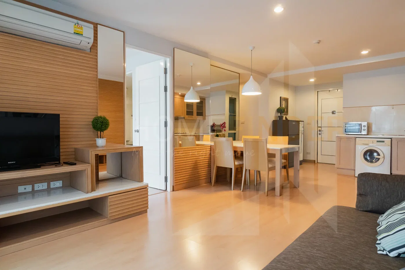 picture The Bangkok Sukhumvit 61 condominium 2 bedrooms, for rent - 9/19
