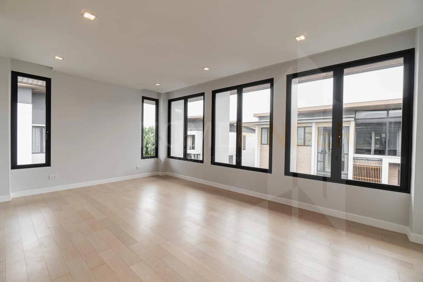 รูป The AVA Residence Sukhumvit 5 bedrooms, for sale - รูปที่ 7/10