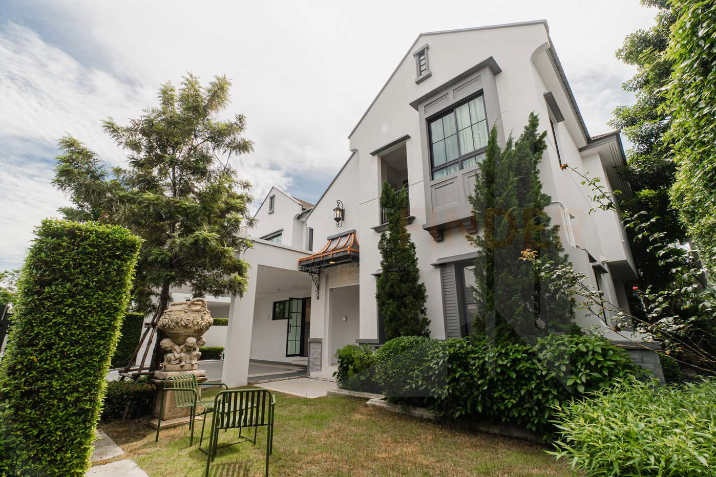 รูป NANTAWAN RAMA 9 New Krungthepkreetha 4 bedrooms, for sale - รูปที่ 16/16
