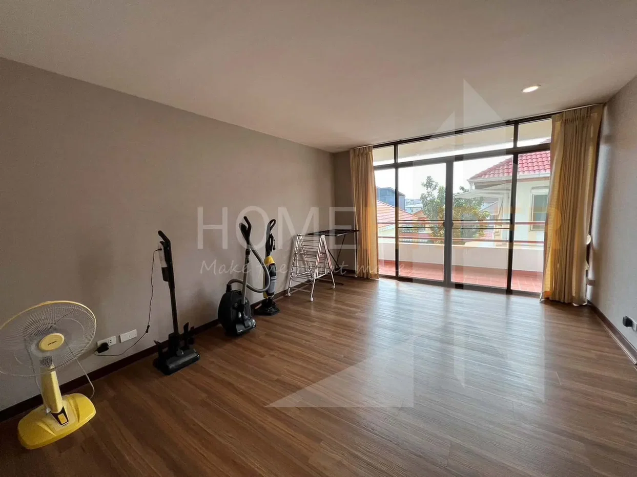 รูป House in Pattanakran52 4 bedrooms, for sale - รูปที่ 5/10