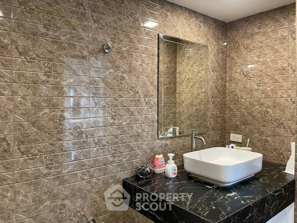 รูป คอนโด 3 ห้องนอน Casa Viva Condominium เลี้ยงสัตว์ได้ ใกล้ BTS เอกมัย (ID 3254819) - รูปที่ 16/18