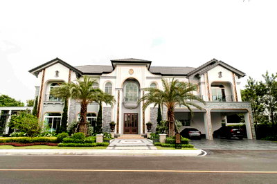 Houses for sale Nonthaburi : The Grand Riverfront Ratchapruek - Rama 5 5 bedrooms, for sale