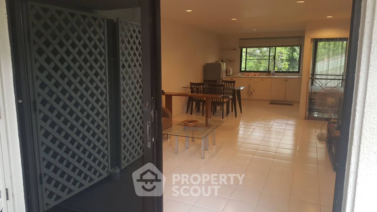 รูป ห้องกว้าง 1 ห้องนอน 70 ตร.ม. Kiarti Thanee City Mansion ใกล้ MRT เพชรบุรี (ID 1257779) - รูปที่ 2/13