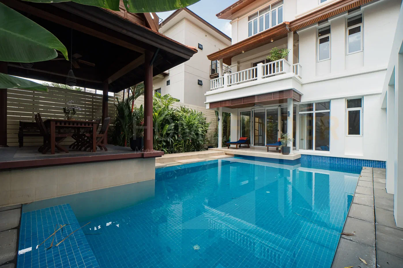 รูป House in Sukhumvit 31 4 bedrooms, for rent - รูปที่ 2/12