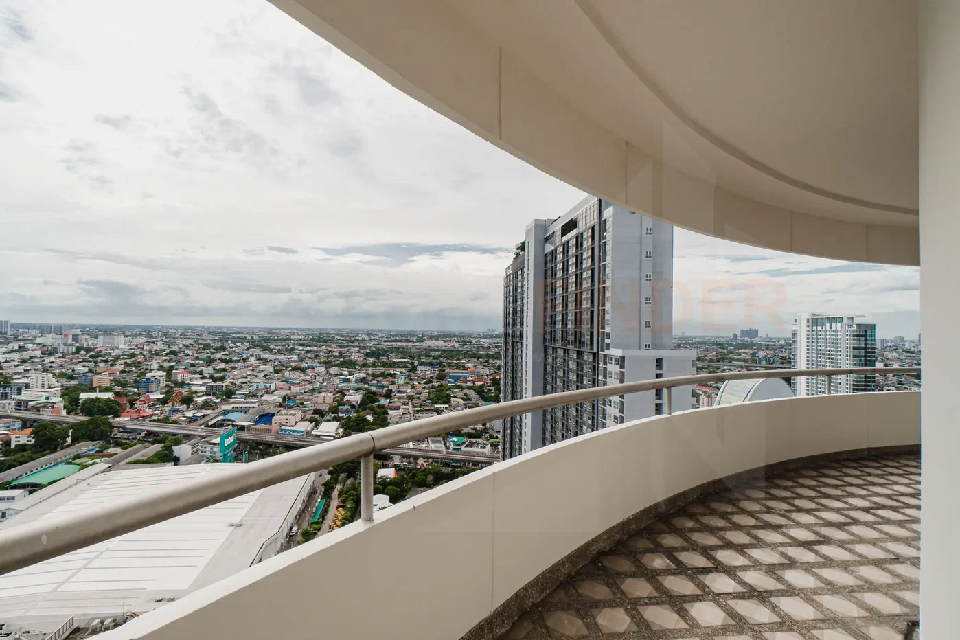 picture Bangkok River Marina 5 bedrooms, for rent - 14/16