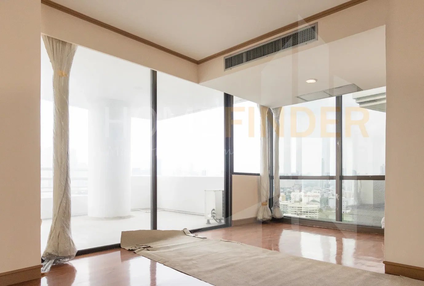 รูป Baan Yen Akard Condominium 4 bedrooms, for rent - รูปที่ 4/17