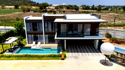 ขายบ้านเดี่ยว : Highland Park Pool Villas Pattaya 4 bedrooms, for sale