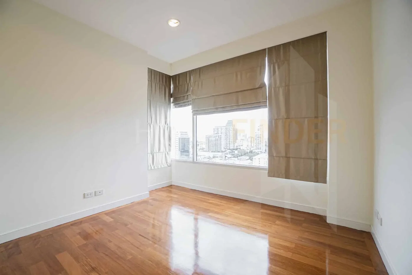 picture Hampton Thonglor 10 4 bedrooms, for rent - 5/9
