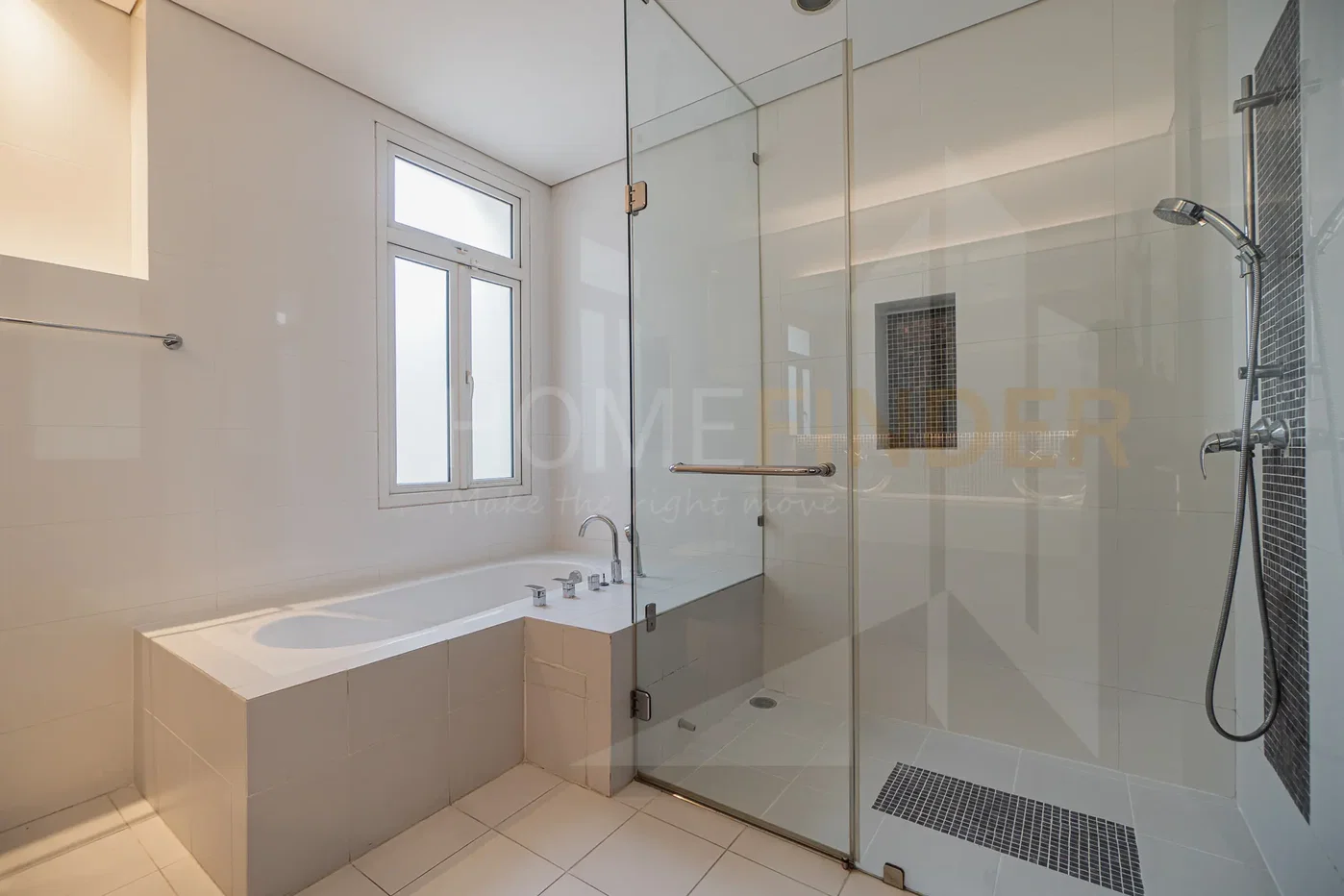 รูป House in Sukhumvit 31 4 bedrooms, for rent - รูปที่ 11/12