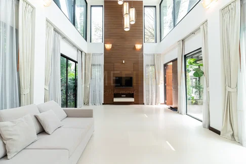 Willow Sukhumvit 49 - 4 bedroom house in Thonglor, Bangkok 4 bedrooms, for rent
