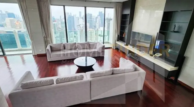 รูป Le Raffine Jambu Dvipa Sukhumvit 39 3 bedrooms, for rent - รูปที่ 1/10