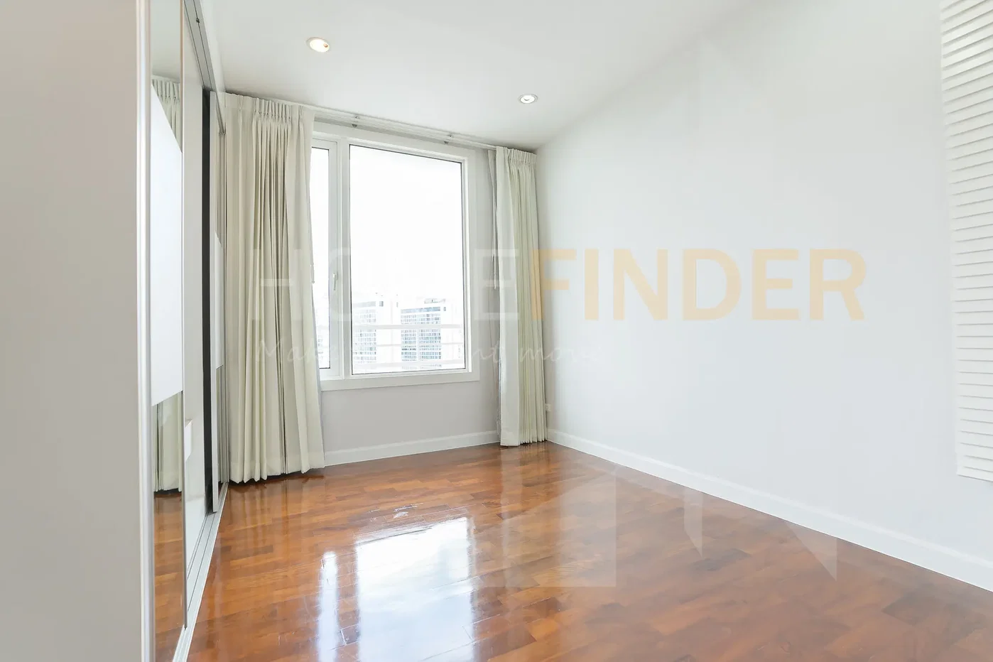 รูป Siri Residence 3 bedrooms, for rent - รูปที่ 9/38