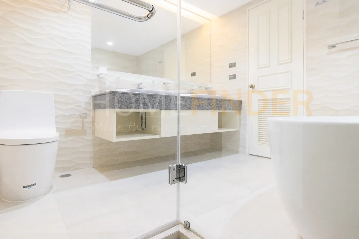 picture Somkid Gardens 3 bedrooms, for rent - 8/12