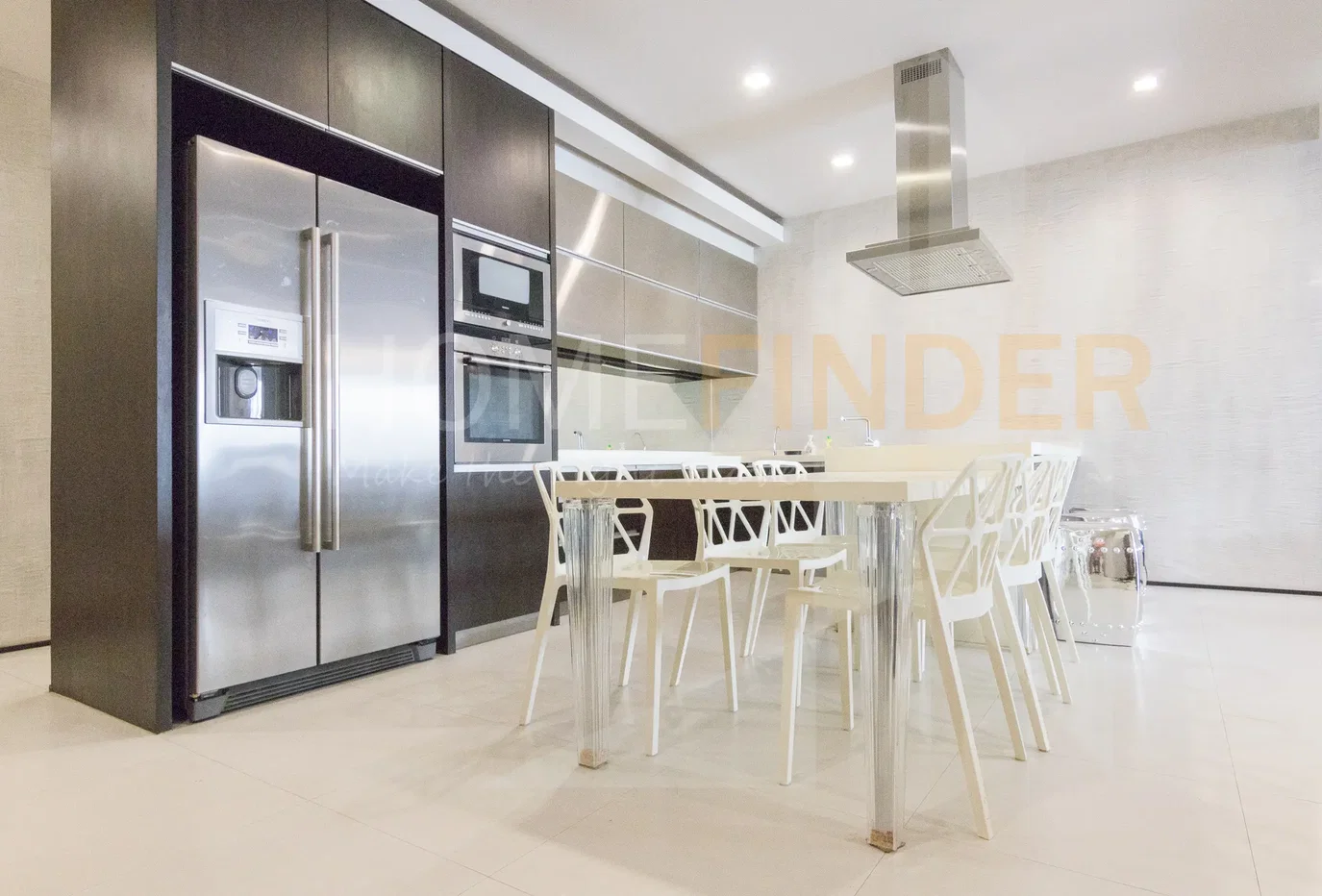 picture Baan Yen Akard Condominium 2 bedrooms, for rent - 6/10