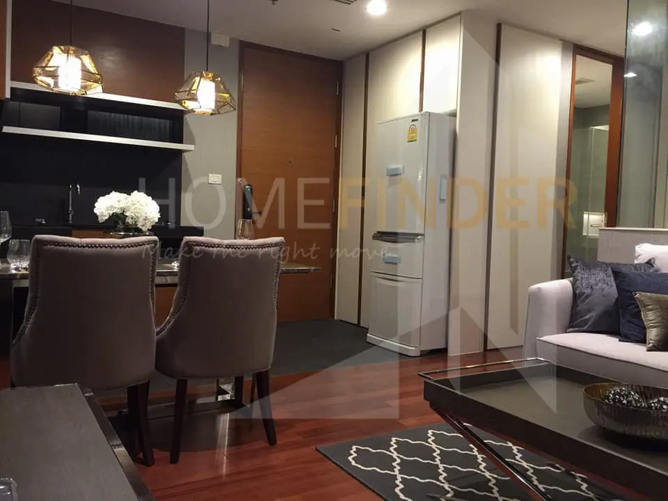 picture Ashton Morph 38 2 bedrooms, for rent - 12/13