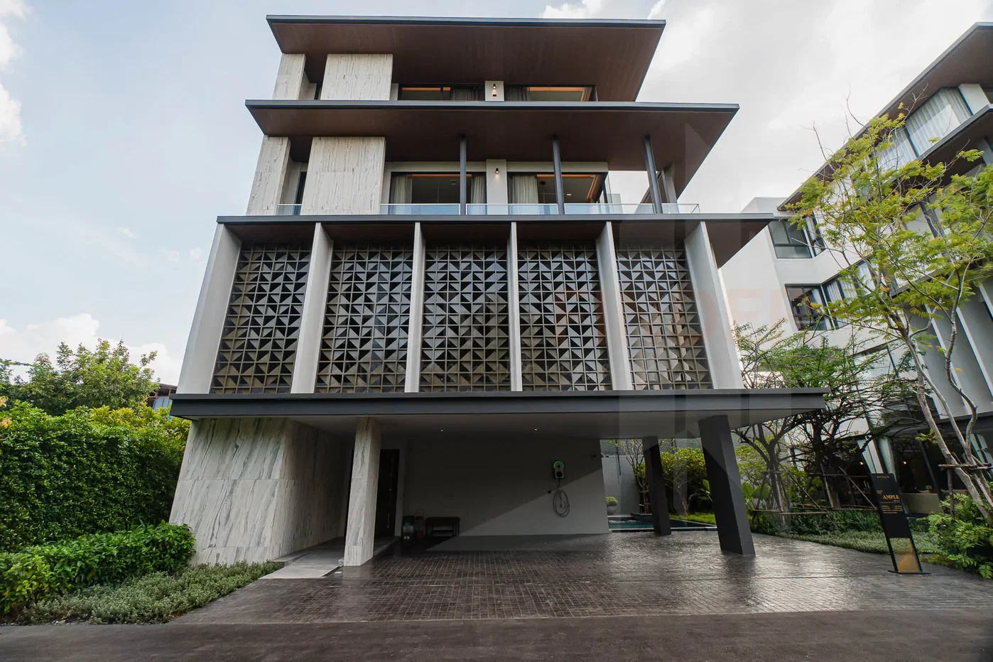 รูป Artale Asoke - Rama 9 4 bedrooms, for sale - รูปที่ 10/10