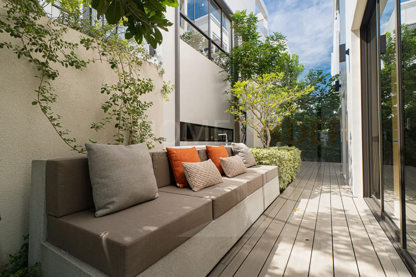 รูป AERIE Srinakarin – Krungthep Kreetha 4 bedrooms, for sale - รูปที่ 11/11