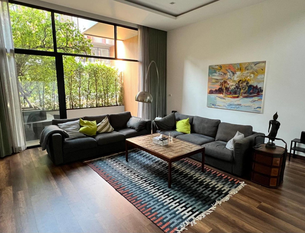 picture The Park Lane Sukhumvit 105 3 bedrooms, for sale - 2/10