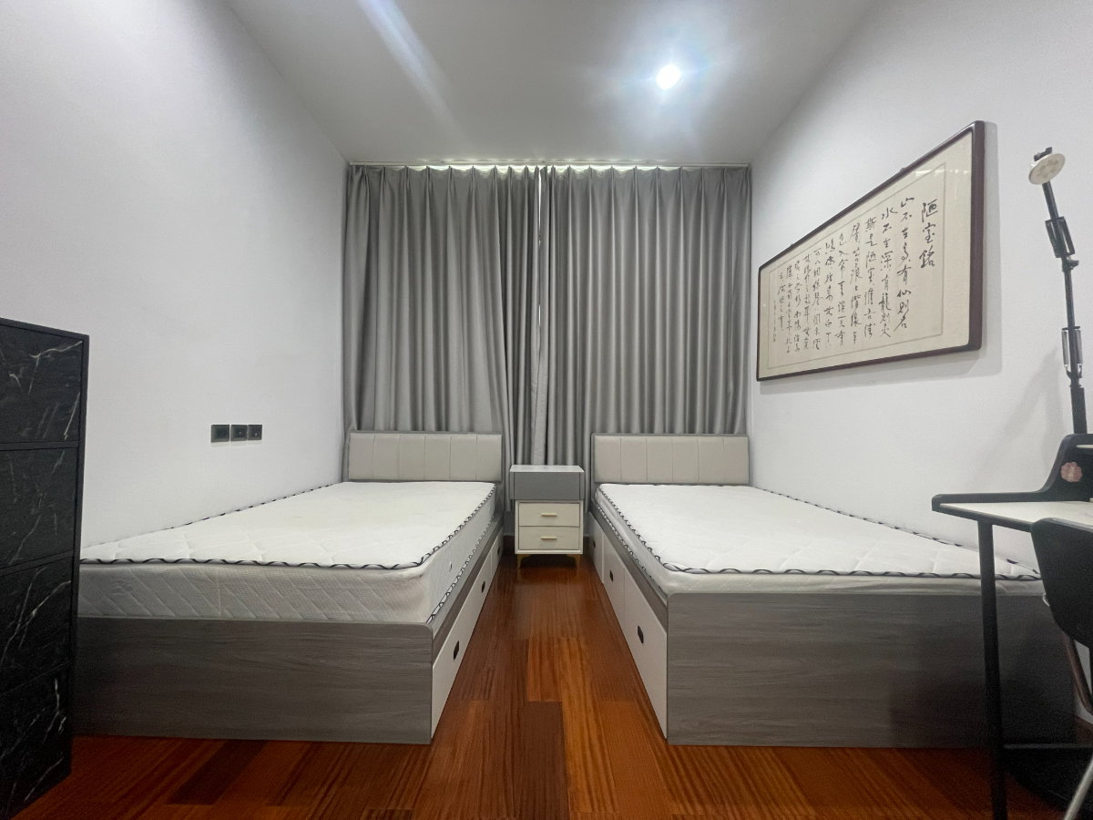 รูป ให้เช่า 4 ห้องนอน 272 ตร.ม พร้อมเข้าอยู่ -- โทรด่วน 094-641-5974 - รูปที่ 6/6