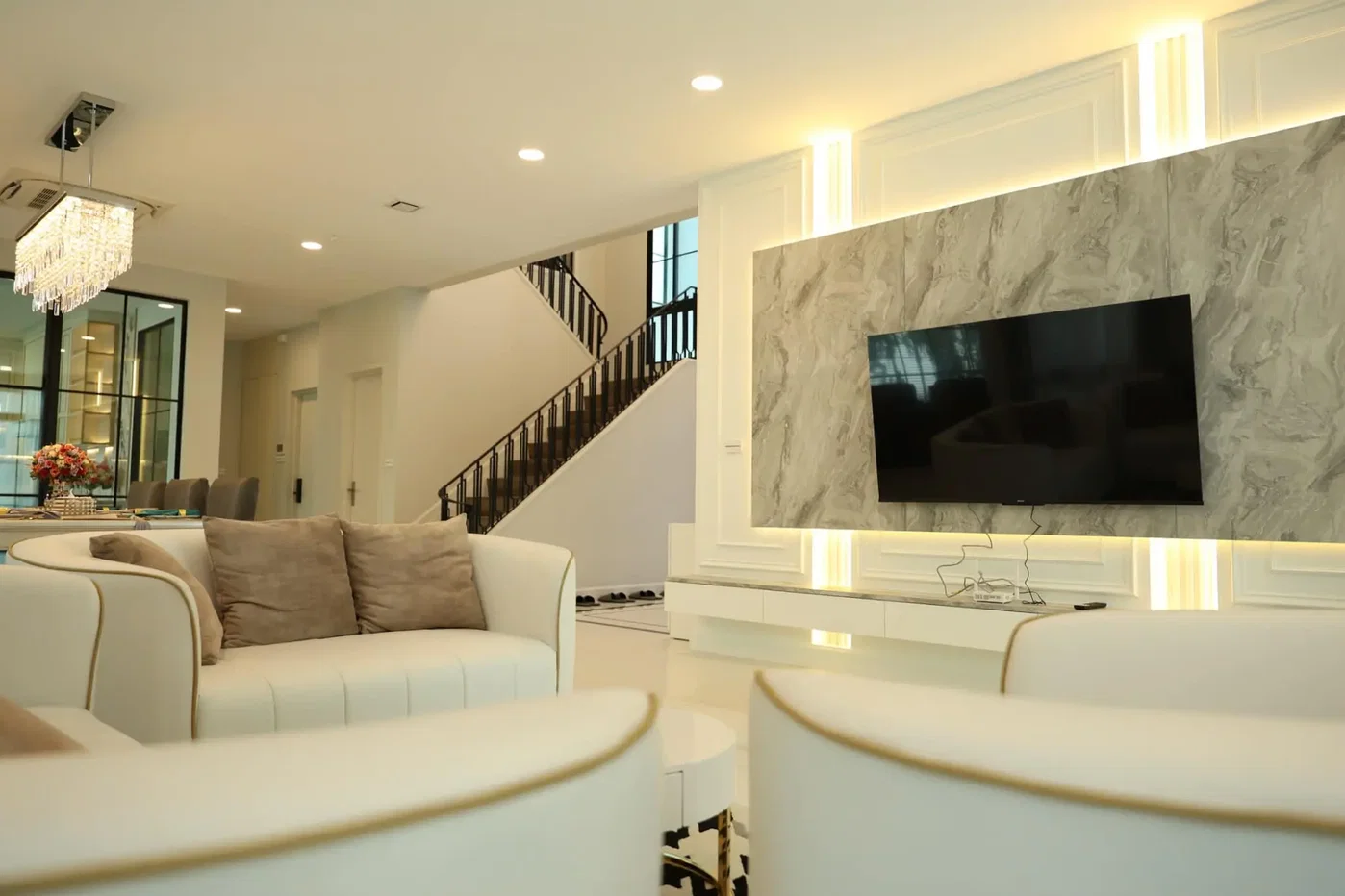 รูป NANTAWAN RAMA 9 New Krungthepkreetha 5 bedrooms, for rent - รูปที่ 6/13