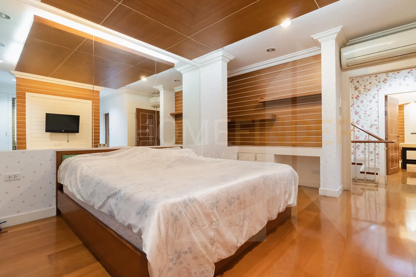 รูป Baan Klang Krung Thonglor- Spacious 4 bedroom house for rent in Thong lo, Bangkok 4 bedrooms, for rent - รูปที่ 21/39
