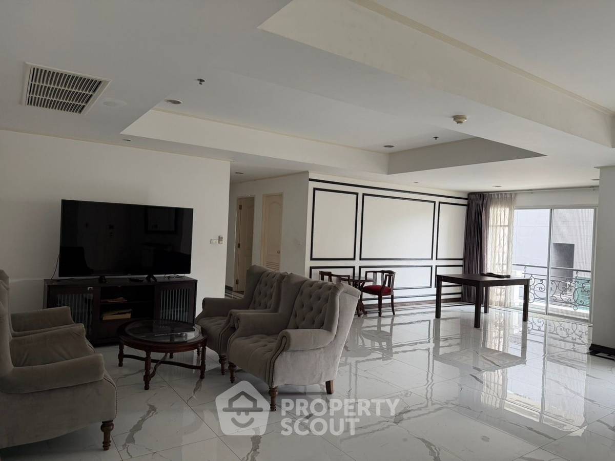 รูป คอนโด 3-ห้องนอน ที่ ลา วี ออง โรส เพลส คอนโดมิเนียม ใกล้ BTS ทองหล่อ (ID 2846909) - รูปที่ 2/10
