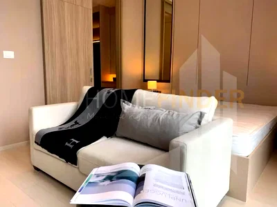 Condos for sale : Noble Ploenchit 1 bedroom, for sale