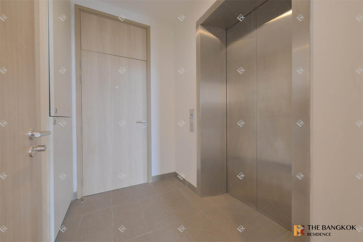picture Fully Equipped Facilities Noble Ploenchit near BTS Phloen Chit - 4/10