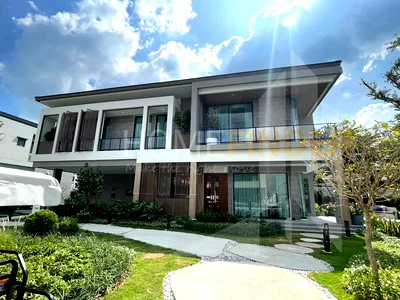 Houses for sale Samut Prakarn : Bangkok Boulevard Bangna Km.5 4 bedrooms, for sale