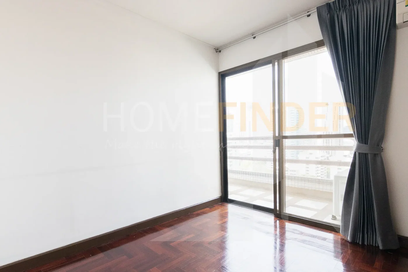 picture Richmond Palace 3 bedrooms, for rent - 7/9