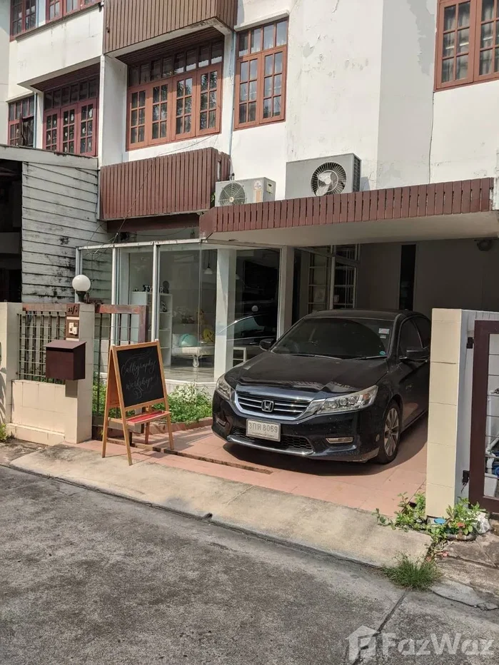 รูป ทาวน์เฮ้าส์ให้เช่า 3 ห้องนอน ใน คลองตันเหนือ, กรุงเทพมหานคร 249407 - รูปที่ 2/12