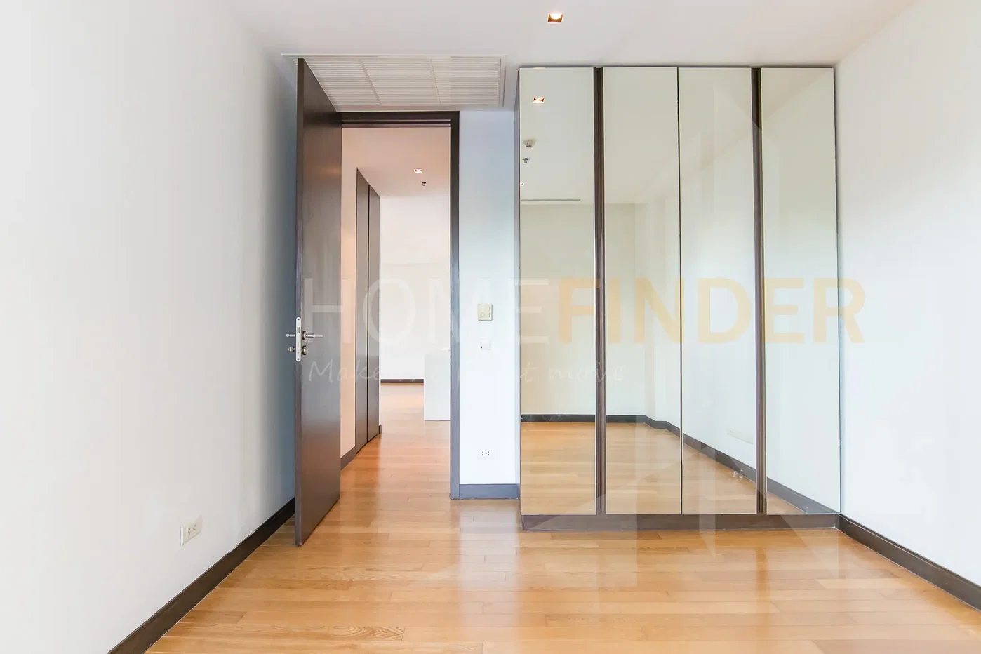 picture The Lofts Yennakart 3 bedrooms, for rent - 5/10