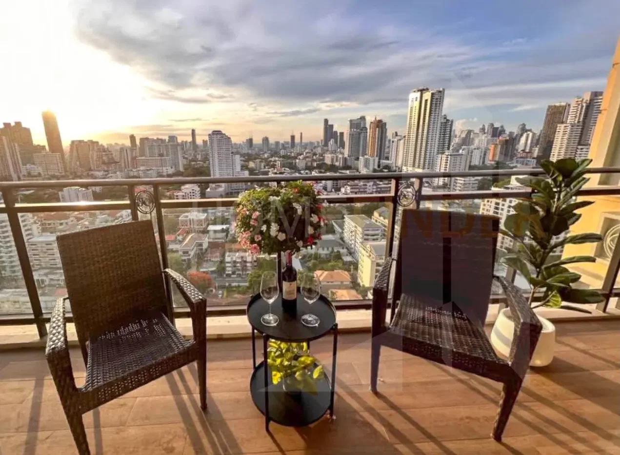 picture Royce Private Residences 2 bedrooms, for rent - 6/8