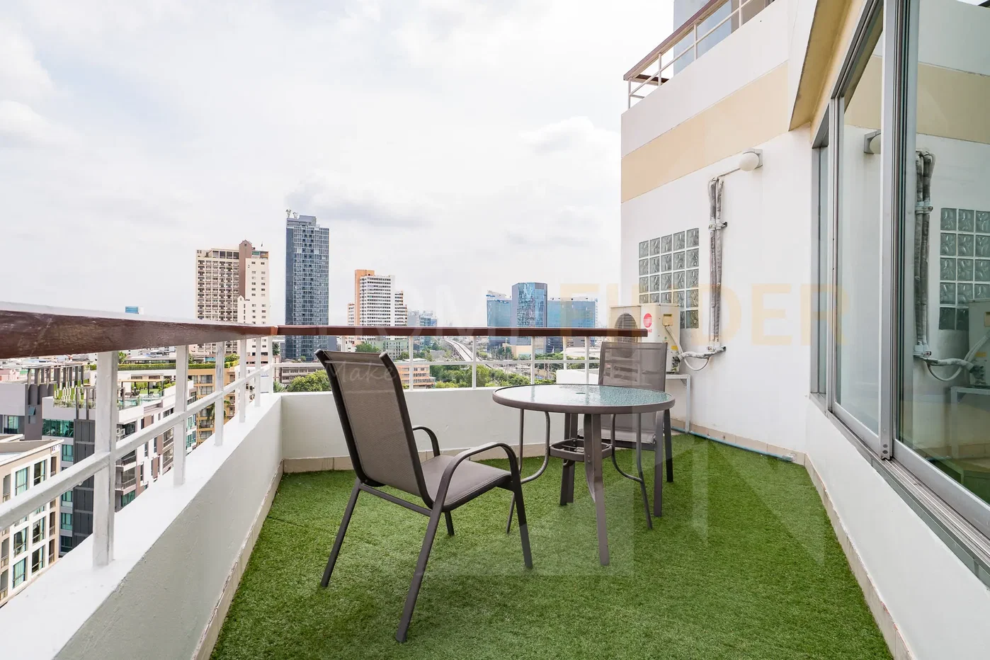 picture P.W.T. Mansion 2 bedrooms, for rent - 18/18