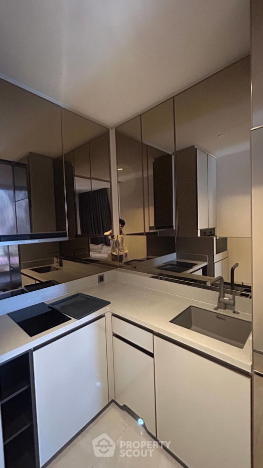 รูป ชั้น 15 ห้องนอน 1 ห้อง The Reserve Sathorn BTS ศาลาแดง (ID 3259350) - รูปที่ 9/29