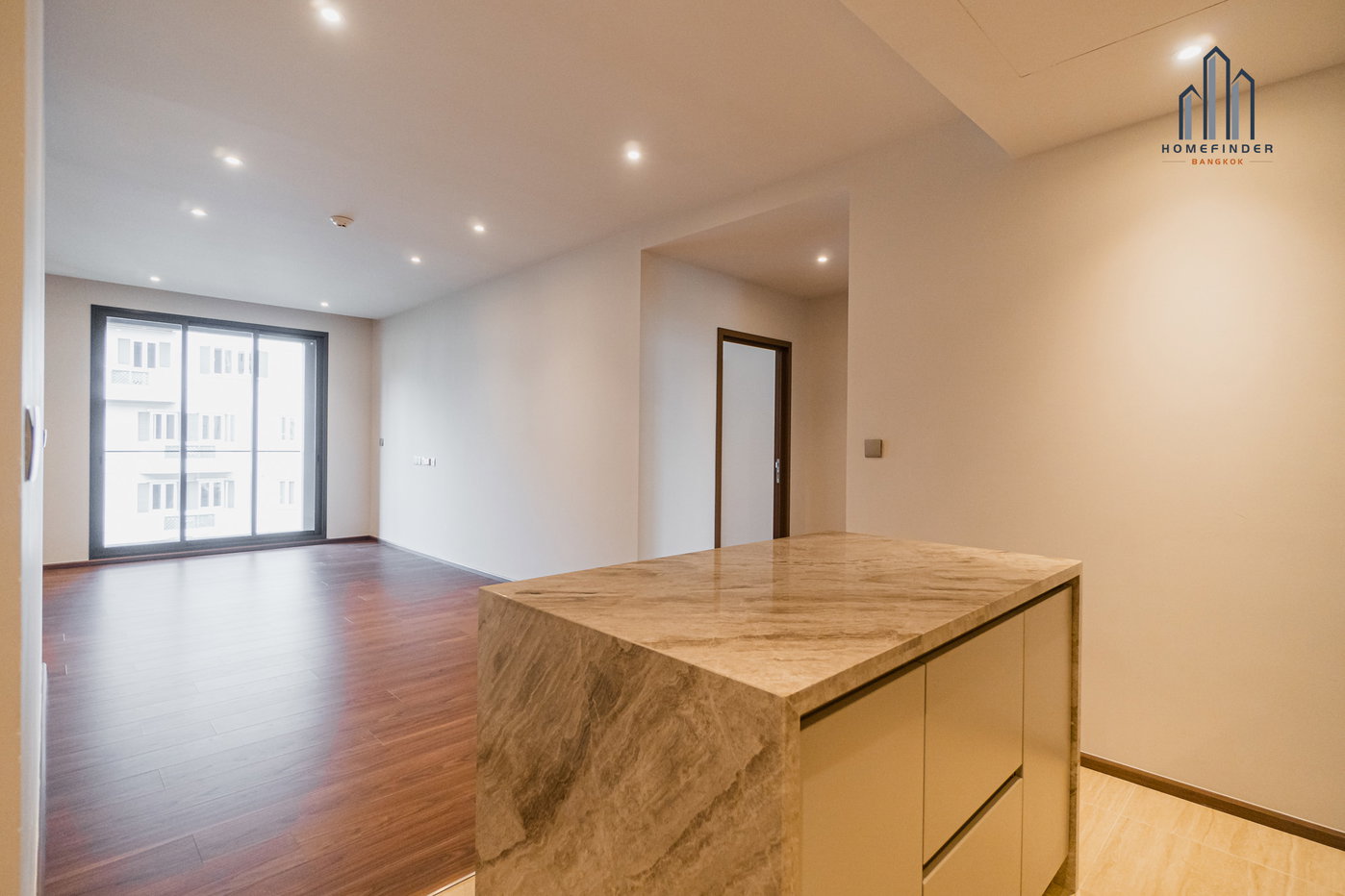 picture via 61 2 bedrooms, for sale - 3/20