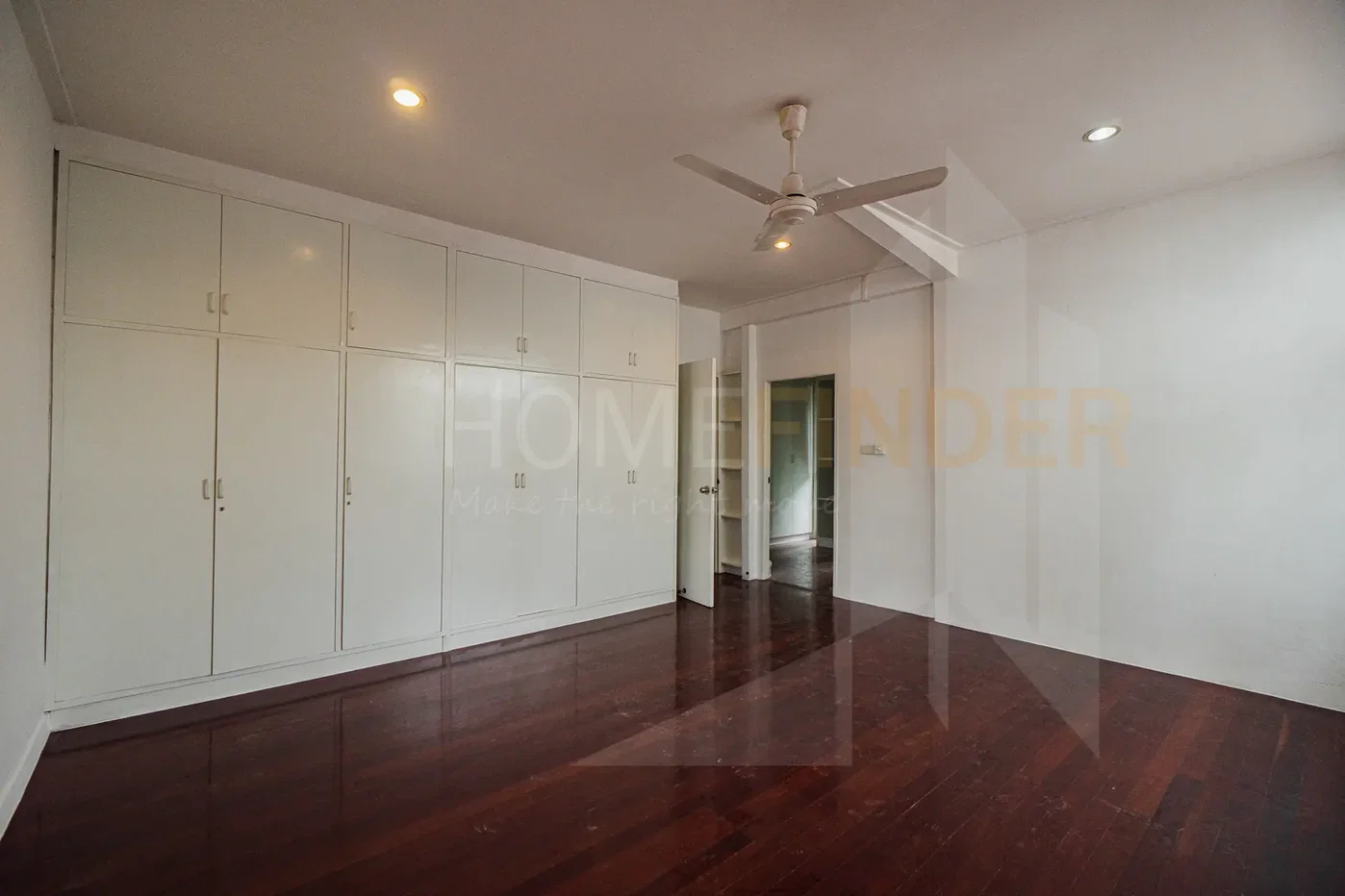 รูป House Ekkamai 5 bedrooms, for rent - รูปที่ 8/10