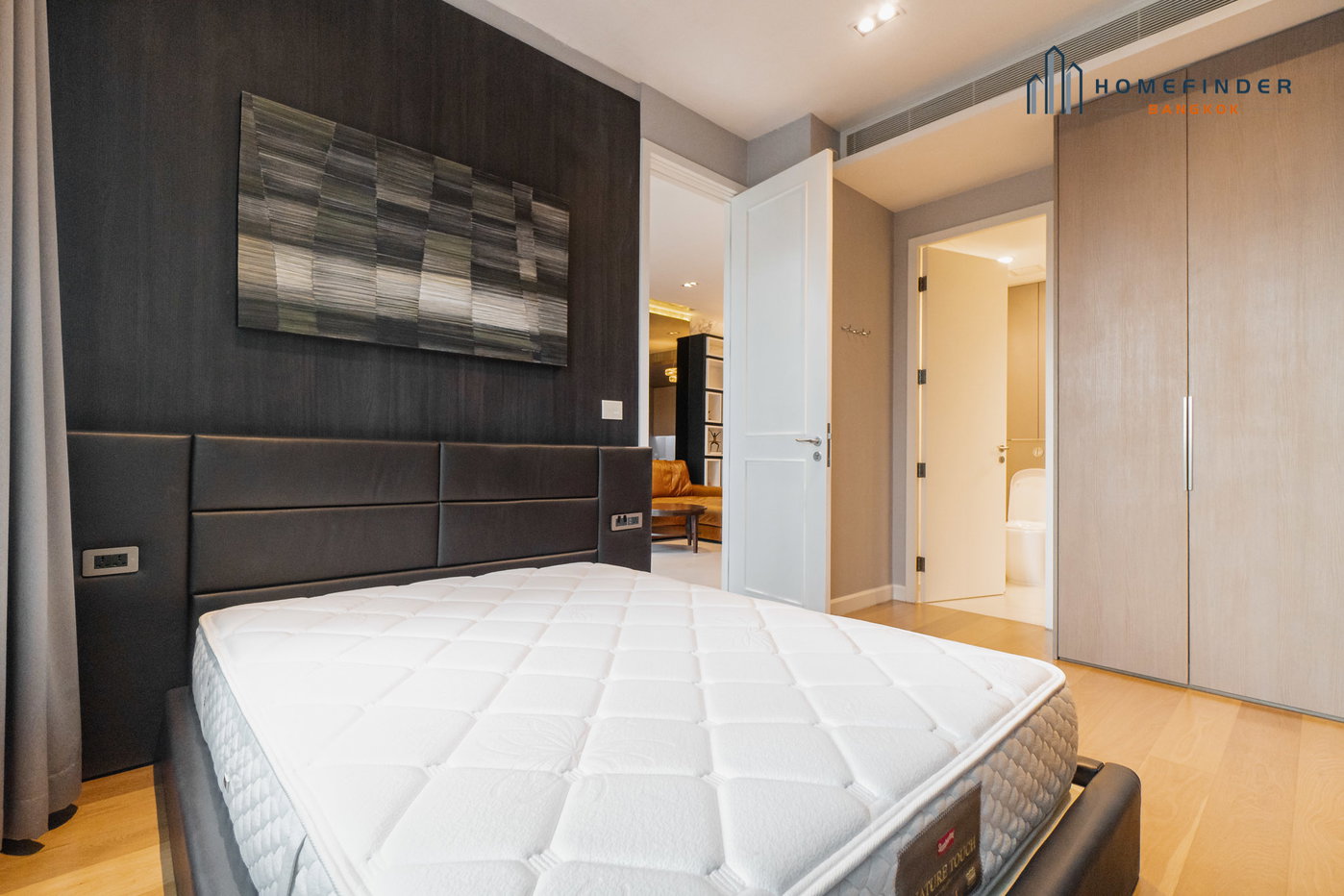picture 185 RATCHADAMRI 2 bedrooms, for sale - 18/20